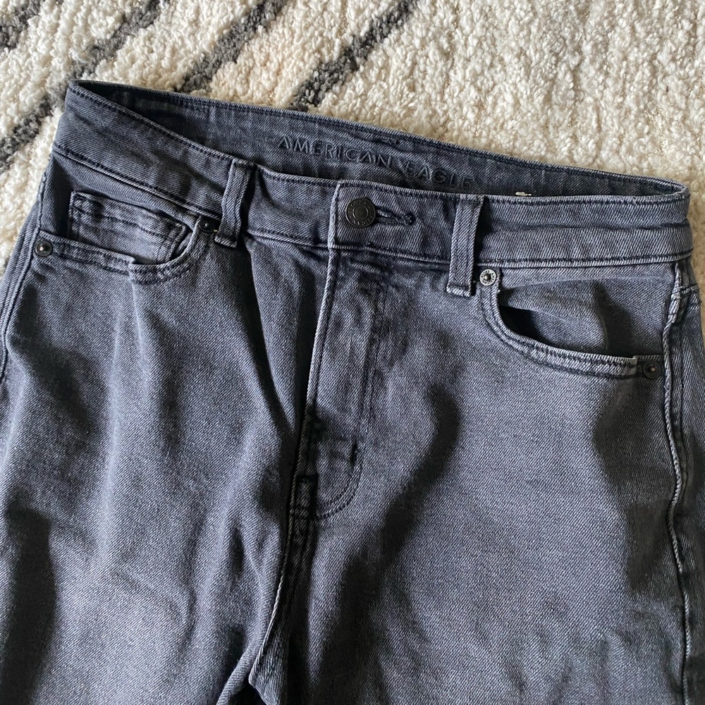 American Eagle Black Mom Jeans